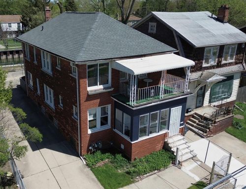 390 Ashland St, Detroit, MI, 48215-3121 | Card Image