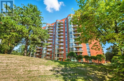 911-20 Dean Park Rd, Scarborough, ON, M1B3G9 | Card Image