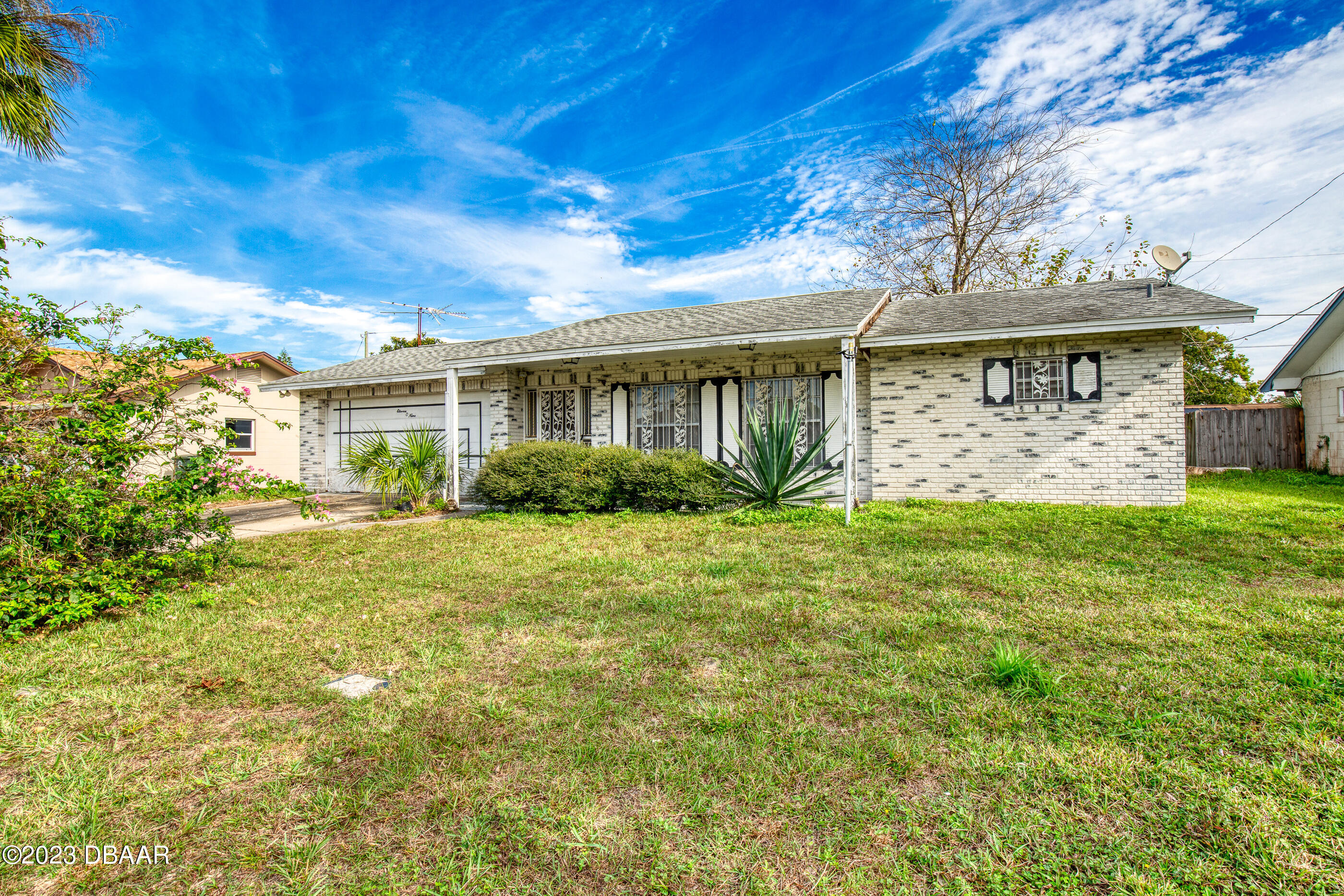 Sunland Rd, Daytona Beach, FL 32114