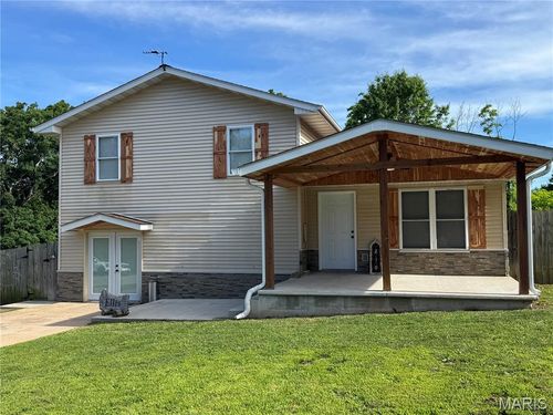 210 W Jackson Ave, Owensville, MO, 65066-1529 | Card Image