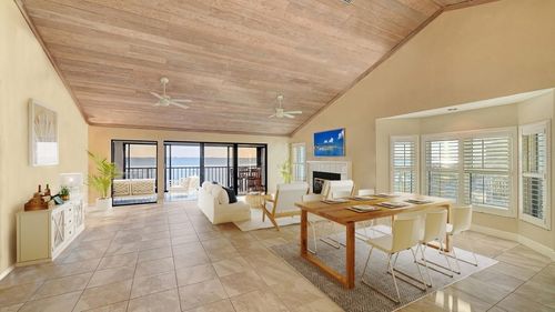 4535 Bay Club Dr, BRADENTON, FL, 34210-4015 | Card Image
