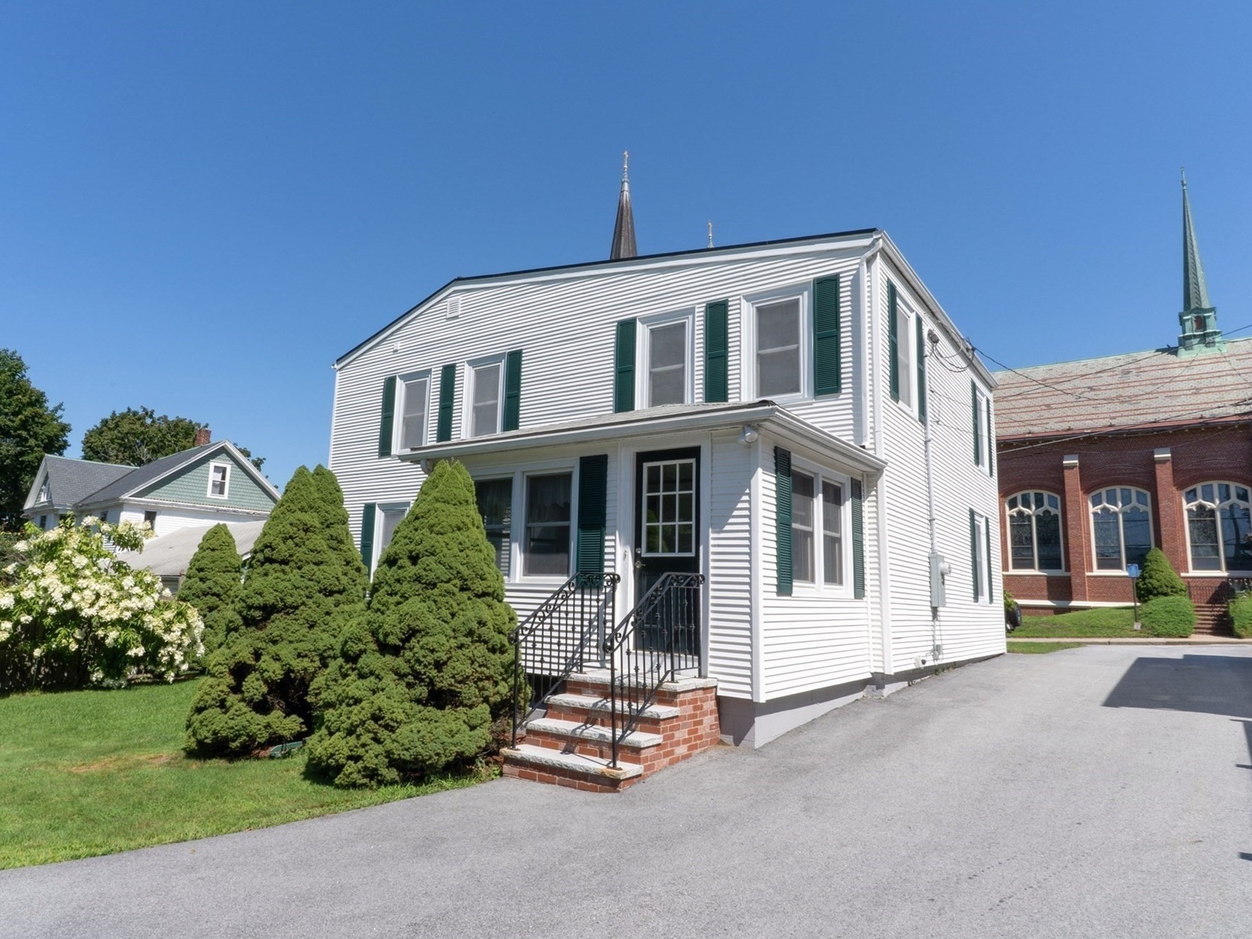Residential in Webster
