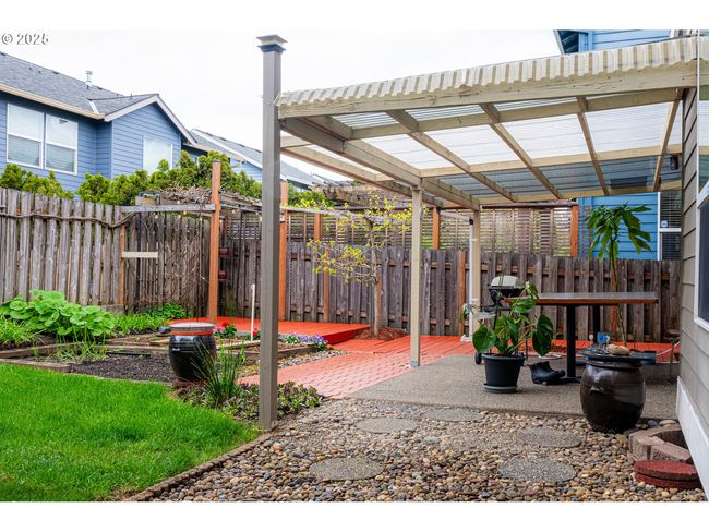 14868 Sw Citrine Loop, House other with 3 bedrooms, 3 bathrooms and 2 parking in Beaverton OR | Image 25