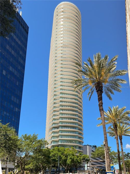 1806-400 Central Ave, St Petersburg, FL, 33701-4094 | Card Image