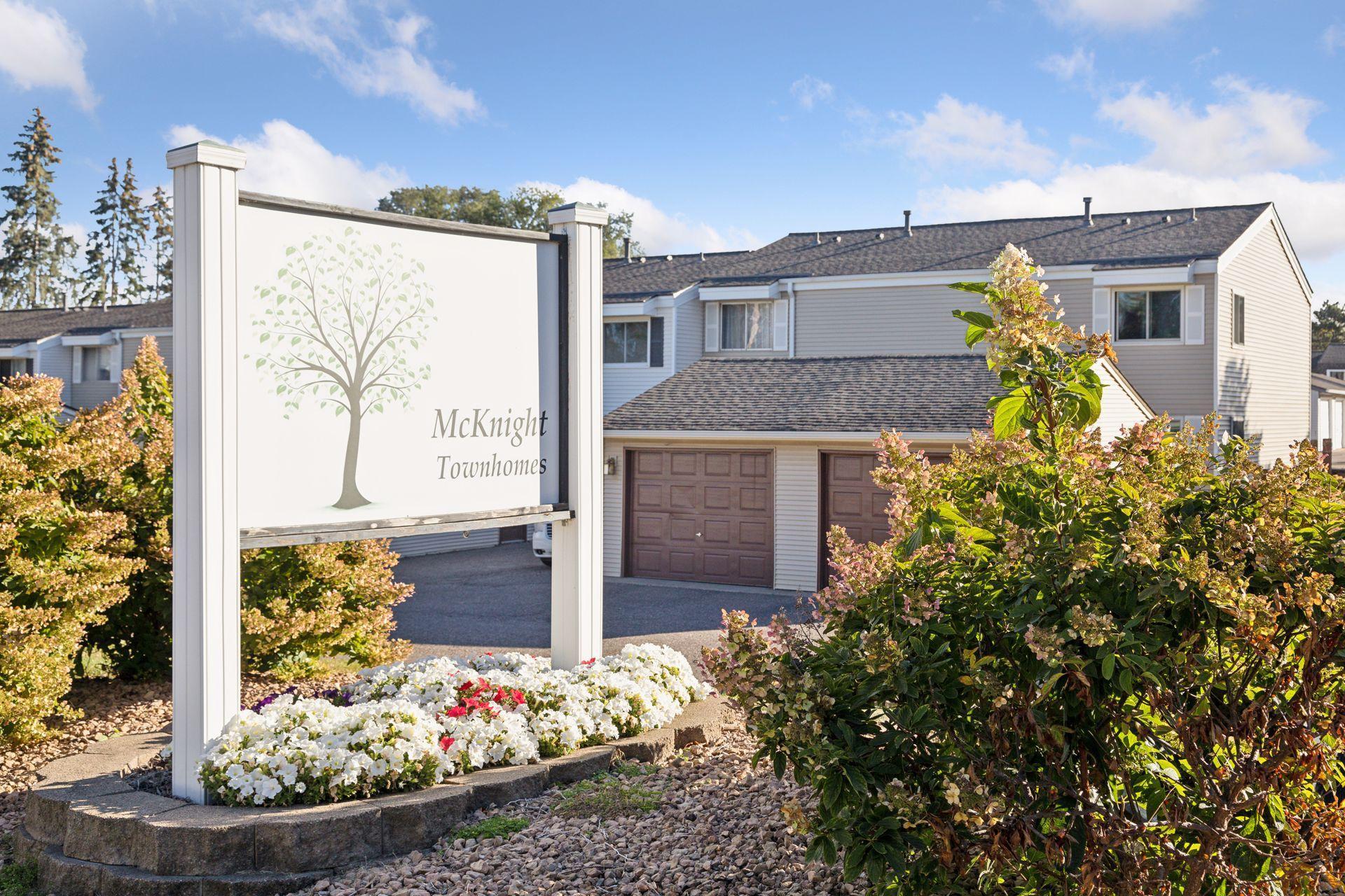 Mcknight Rd, Saint Paul, MN 55119