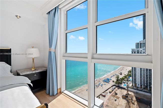 APT-2601 - 18911 Collins Ave, Condo with 4 bedrooms, 6 bathrooms and null parking in Sunny Isles Beach FL | Image 25