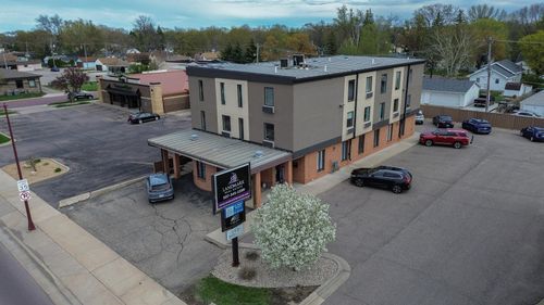 931 Madison Ave, Mankato, MN, 56001-6150 | Card Image