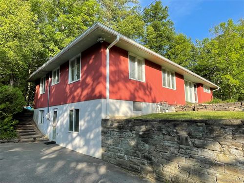 419 Triphammer Rd, Ithaca, NY, 14850-2520 | Card Image