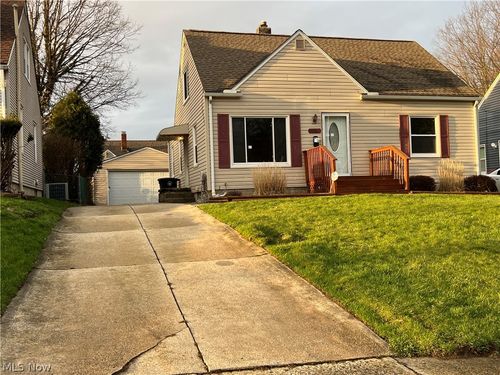 715 E Catawba Ave, Akron, OH, 44306-3664 | Card Image