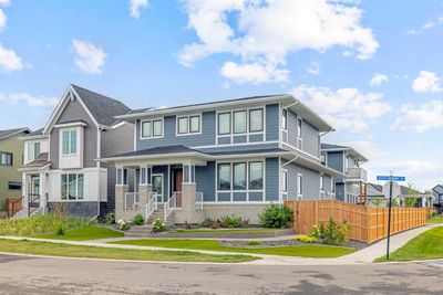 A - 533 S Harmony Dr, House detached with 5 bedrooms, 4 bathrooms and 6 parking in Rocky View County AB | Image 2