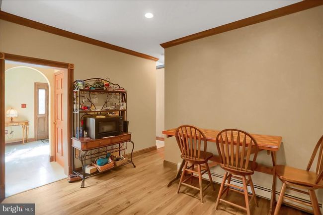 8812 S Susquehanna Trl, House other with 4 bedrooms, 3 bathrooms and null parking in Port Trevorton PA | Image 19