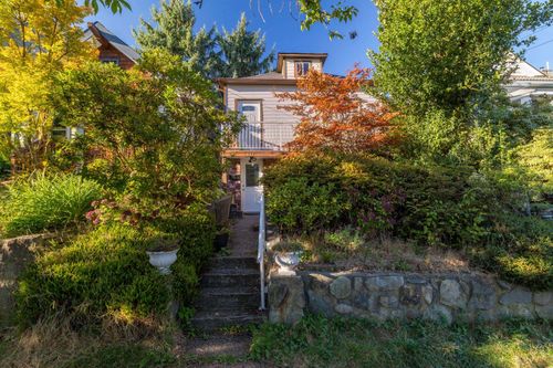 441 E 28th Ave, Vancouver, BC, V5V2N2 | Card Image
