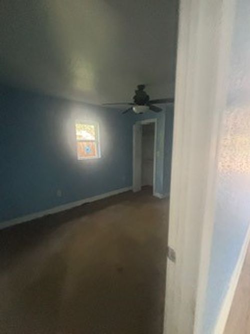 2926 Tampico St, San Antonio, TX, 78207-6451 | Card Image