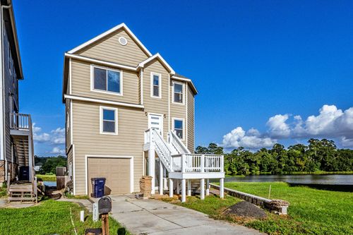 13 Lookout Rdg, Huntsville, TX, 77340-2345 | Card Image