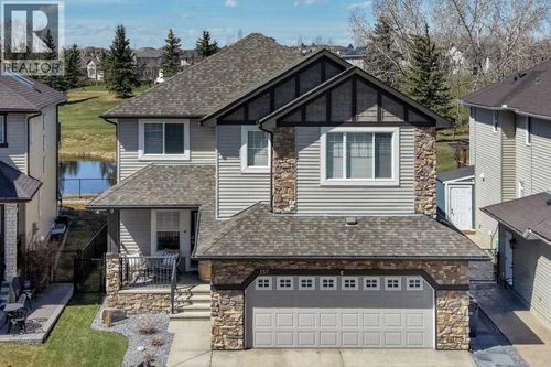 157 Crystal Green Dr, Okotoks, AB, T1S0C8 | Card Image
