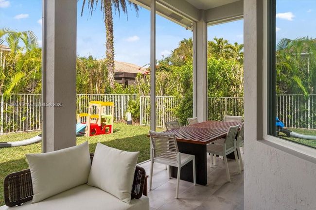 3847 Crestwood Cir, House other with 4 bedrooms, 4 bathrooms and null parking in Weston FL | Image 25