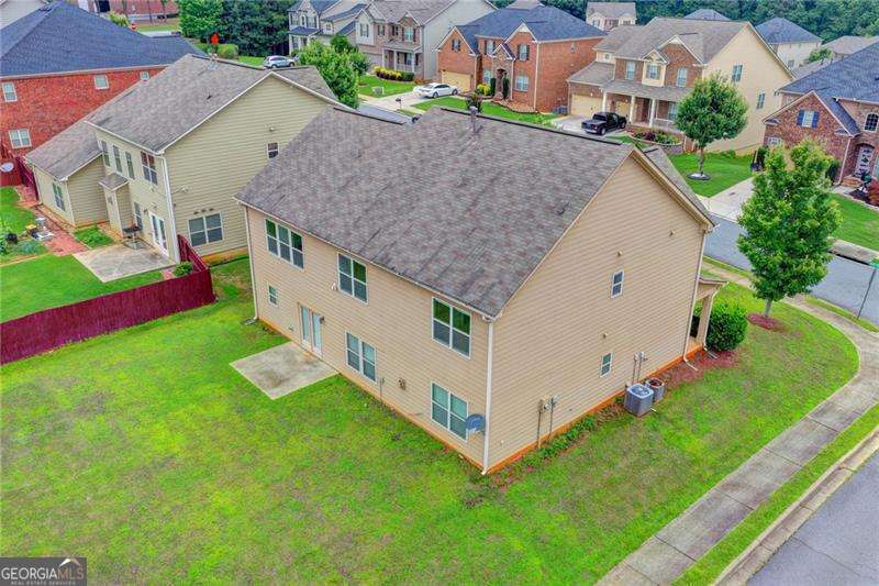 Residential Lease in Suwanee 5