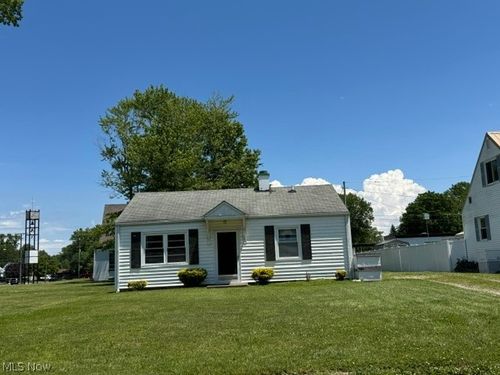 920 Norman Ave, Ashtabula, OH, 44004-2517 | Card Image
