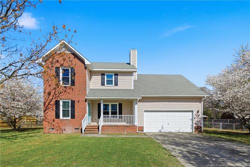 5204 Ballentine St, Hope Mills, NC, 28348-2866 | Card Image