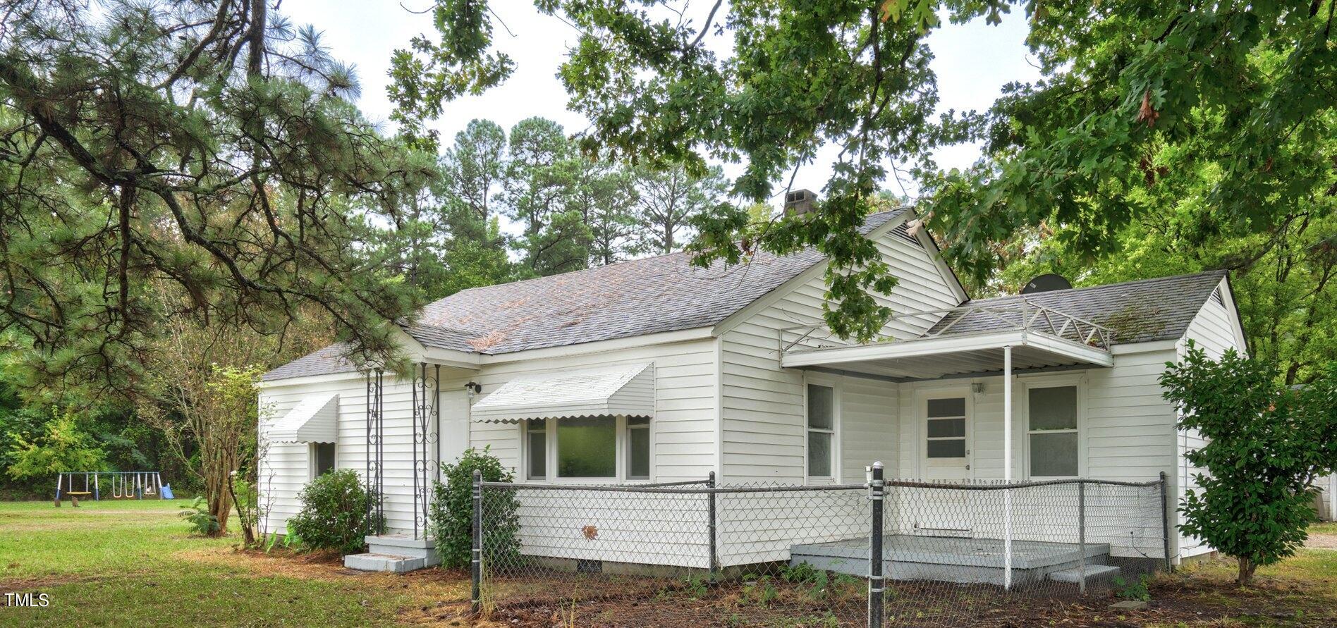 Speights Chapel Rd, Whitakers, NC 27891