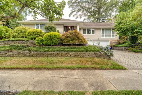 205 Parkview Ave, Ocean, NJ, 07712-4727 | Card Image