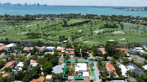 5861 Lagorce Dr, Miami Beach, FL, 33140-2112 | Card Image