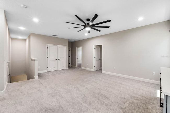 Upstairs Loft | Image 24