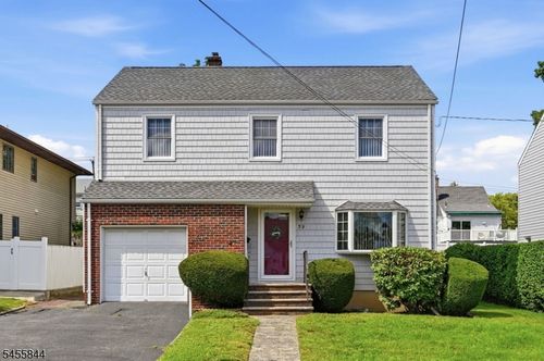 59 17th Ave, Elmwood Park, NJ, 07407-2928 | Card Image