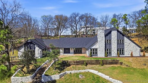 3333 E 77th Pl, Tulsa, OK, 74136-8044 | Card Image