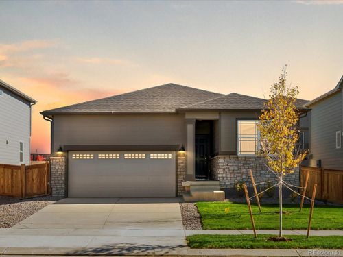 8932 Salida St, Commerce City, CO, 80022-9185 | Card Image