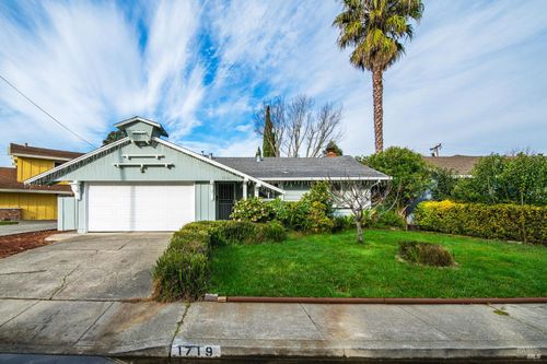 1719 Elm Street, Fairfield, CA, 94533 | Card Image