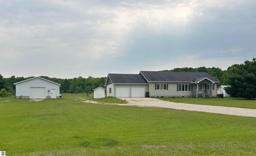9196 Manley Rd Nw, Alden, MI, 49612-9614 | Card Image