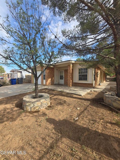 6230 Arch Bridge Dr, El Paso, TX, 79934-3012 | Card Image