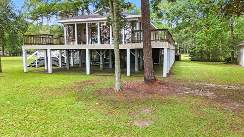 112 Doubloon Dr, Carriere, MS, 39426-7376 | Card Image