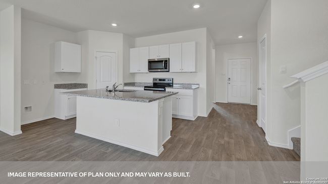 521 Hodges Street, House other with 4 bedrooms, 3 bathrooms and null parking in Maxwell TX | Image 8