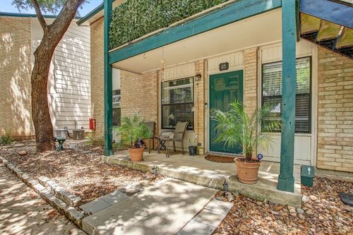 apt-b115-1624 Aquarena Springs Dr, San Marcos, TX, 78666-7250 | Card Image