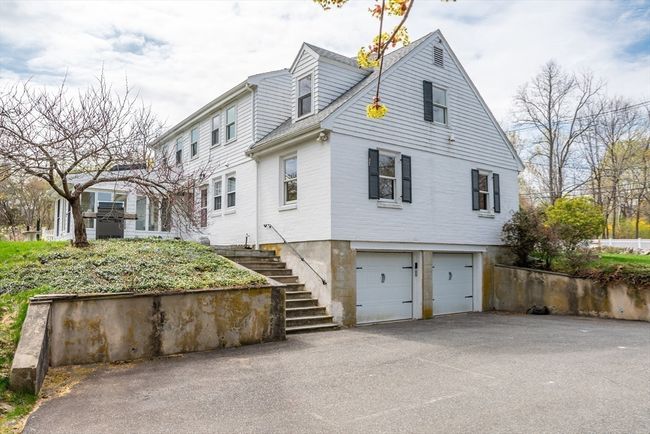 431 Clapboardtree St, House other with 4 bedrooms, 3 bathrooms and 6 parking in Westwood MA | Image 32