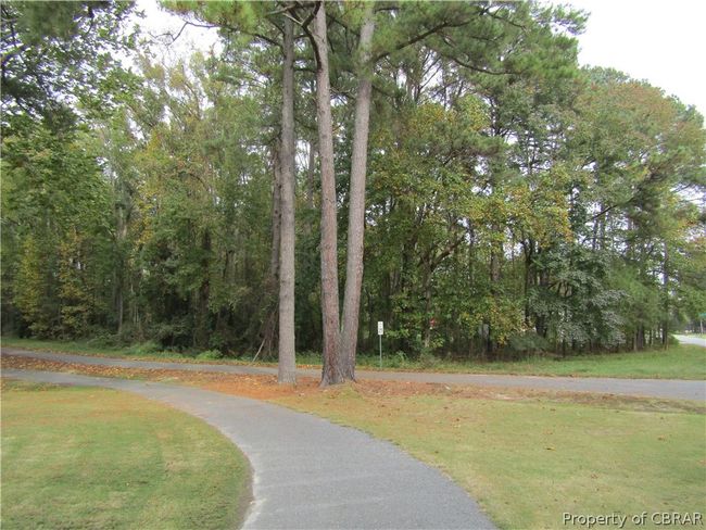 0.39AC Pocahontas Road, Home with 0 bedrooms, 0 bathrooms and null parking in Kilmarnock VA | Image 6