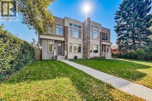 66 Heston St Nw, Calgary, AB, T2K2C1 | Card Image