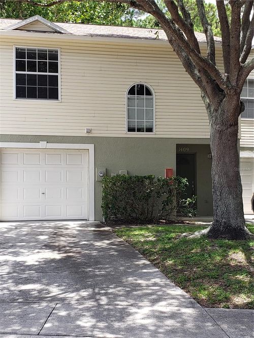 1409 Adams Cir E, Largo, FL, 33771-5498 | Card Image