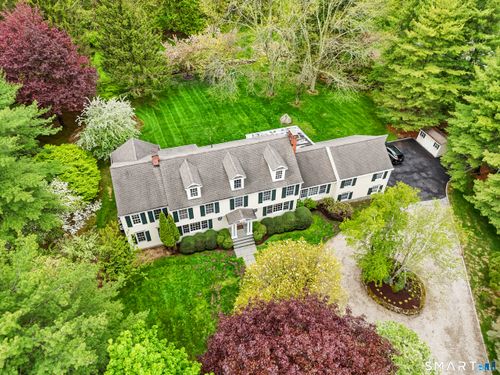 3 Hedgerow Cmn, Weston, CT, 06883-2240 | Card Image