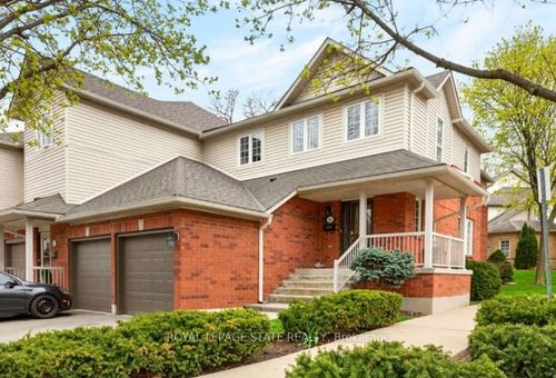 101-100 Beddoe Dr, Hamilton, ON, L8P4Z2 | Card Image