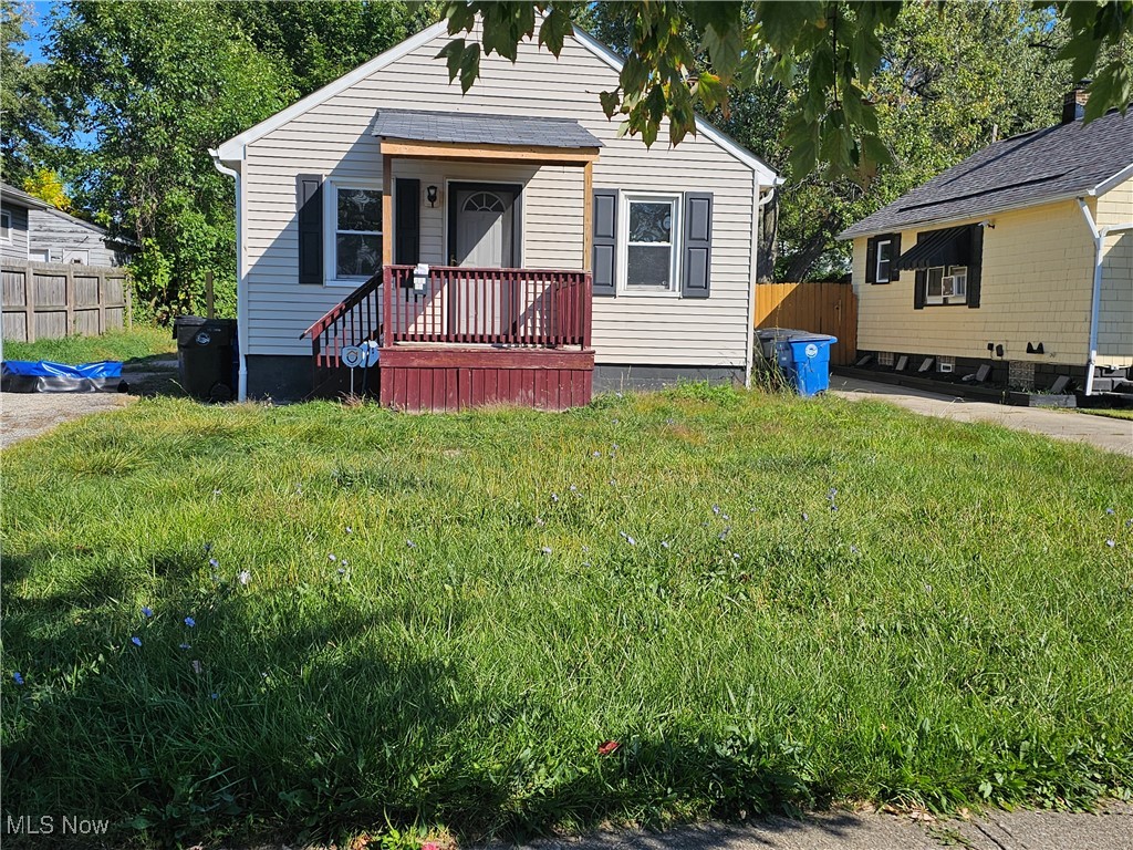 Lipton Ave, Cleveland, OH 44128