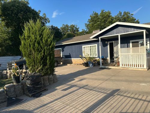 4949 Del Norte Boulevard, Sacramento, CA, 95820 | Card Image