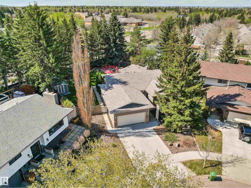 7 Westview Pl, St Albert, AB, T8N3J8 | Card Image