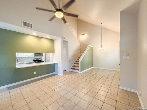 159 Chapel Hill Cir, San Antonio, TX, 78240-3977 | Card Image