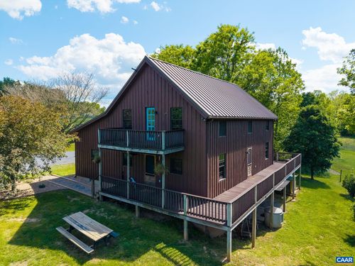 3292 E Side Hwy, GROTTOES, VA, 24441-5022 | Card Image
