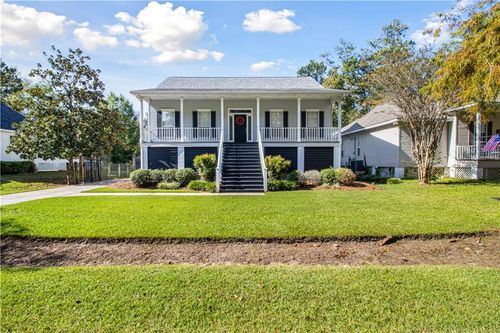 728 Canary Pine Ct, Mandeville, LA, 70471-2737 | Card Image