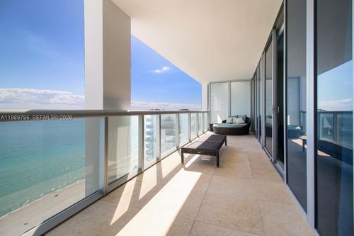 lph04-6799 Collins Ave, Miami Beach, FL, 33141-5762 | Card Image