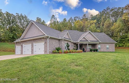 3333 Weaver Cemetery Rd, Knoxville, TN, 37938-2809 | Card Image